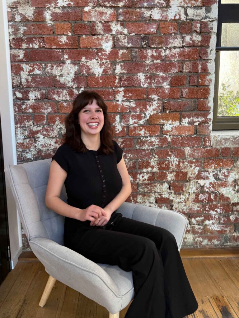 Oceane Volle - of Head Recruitment.